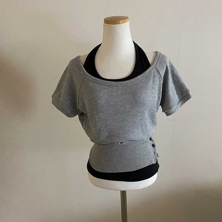 スリムホルターネックオフショル半袖Tシャツ