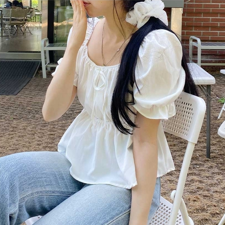 シャーリングリボンオフショルブラウス IVORY