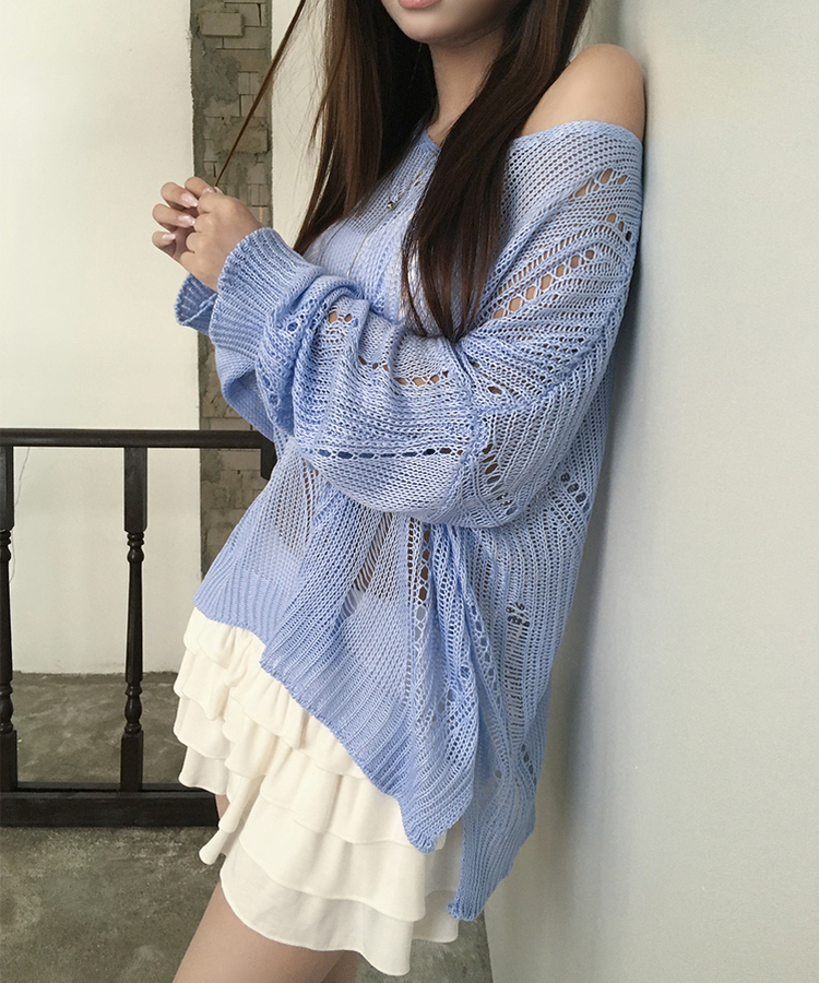 ルーズパンチングVネックシアーニット BLUE