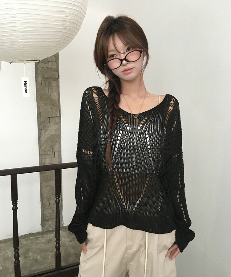 ルーズパンチングVネックシアーニット BLACK