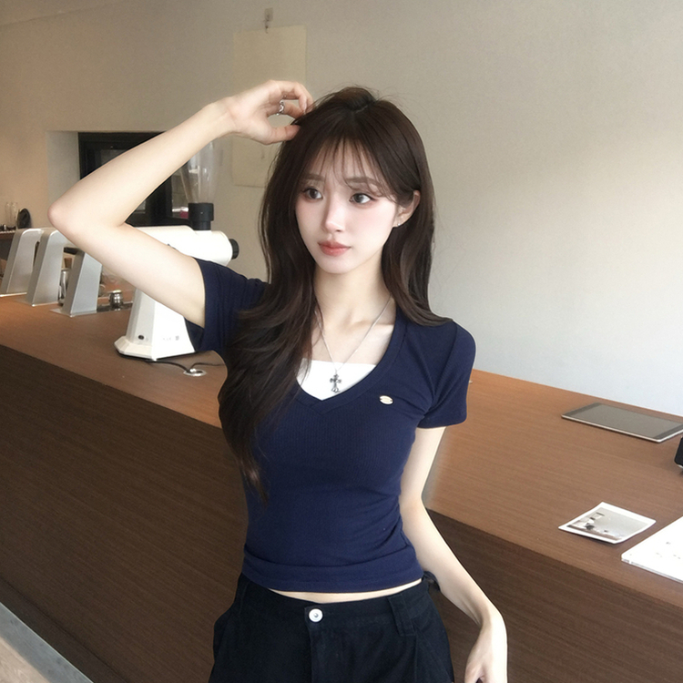레이어드 효과 무지 브이넥 여름 반팔 티셔츠 팬던트 슬림핏 반팔티 데일리 골지 반팔티 배색 와펜 일체형 상의 3color 네이비