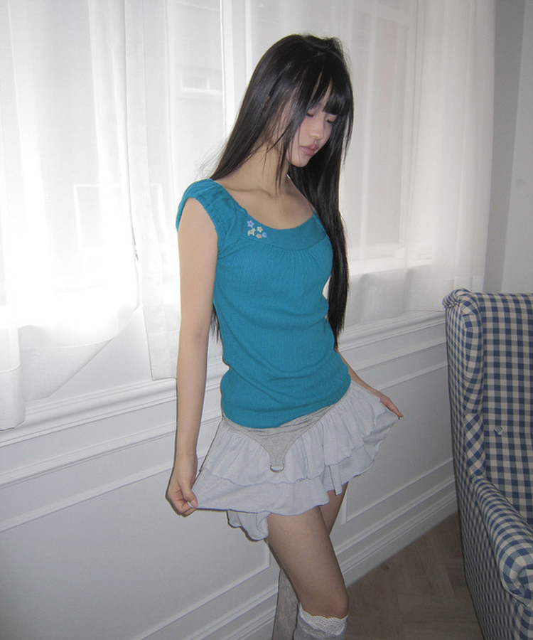 ボタンパンチングパフキャミソール TEEL BLUE