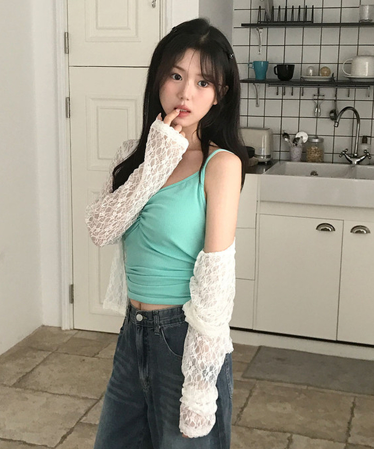 루빈 레이스 버튼 슬림핏 가디건 살안타 휴가룩 살안타가디건 아이보리