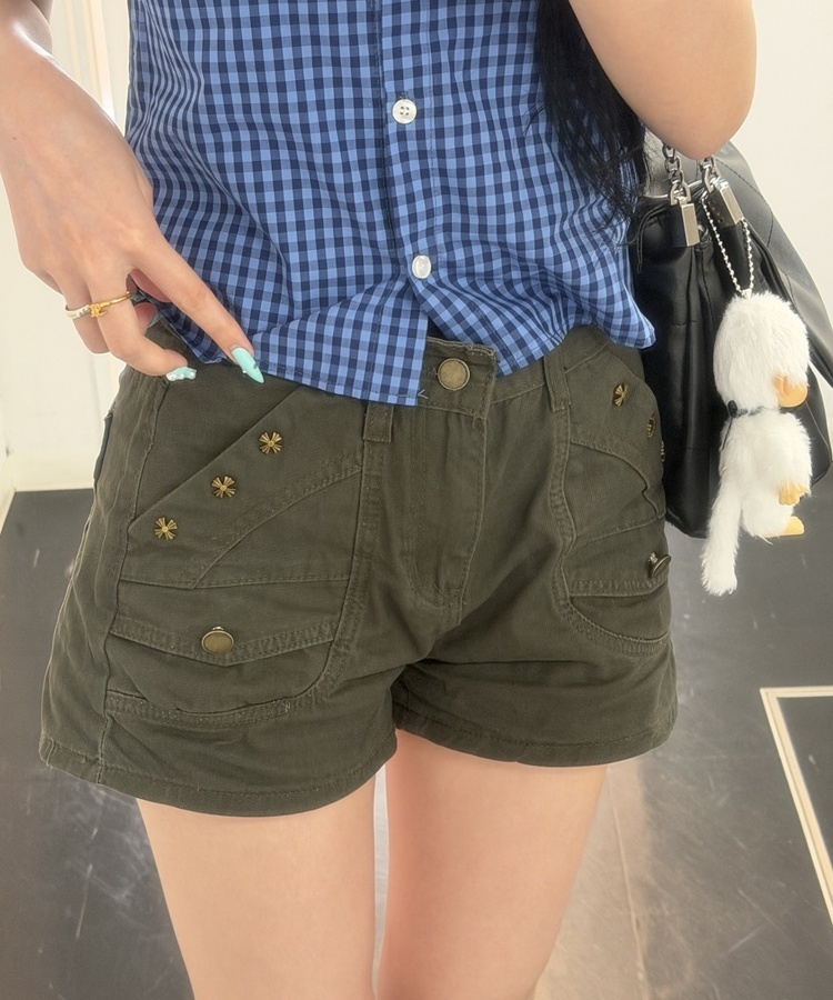 クロススタッズカーゴショートパンツ CHARCOAL