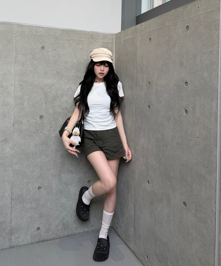 メタルボタンショルダーシャーリングTシャツ IVORY