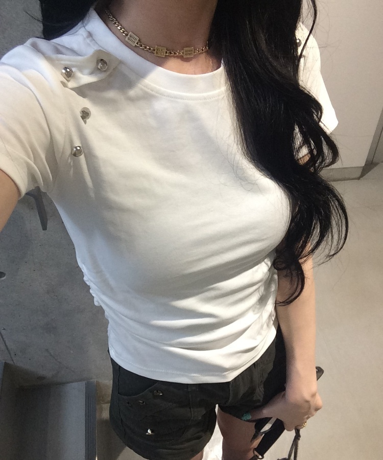 メタルボタンショルダーシャーリングTシャツ IVORY