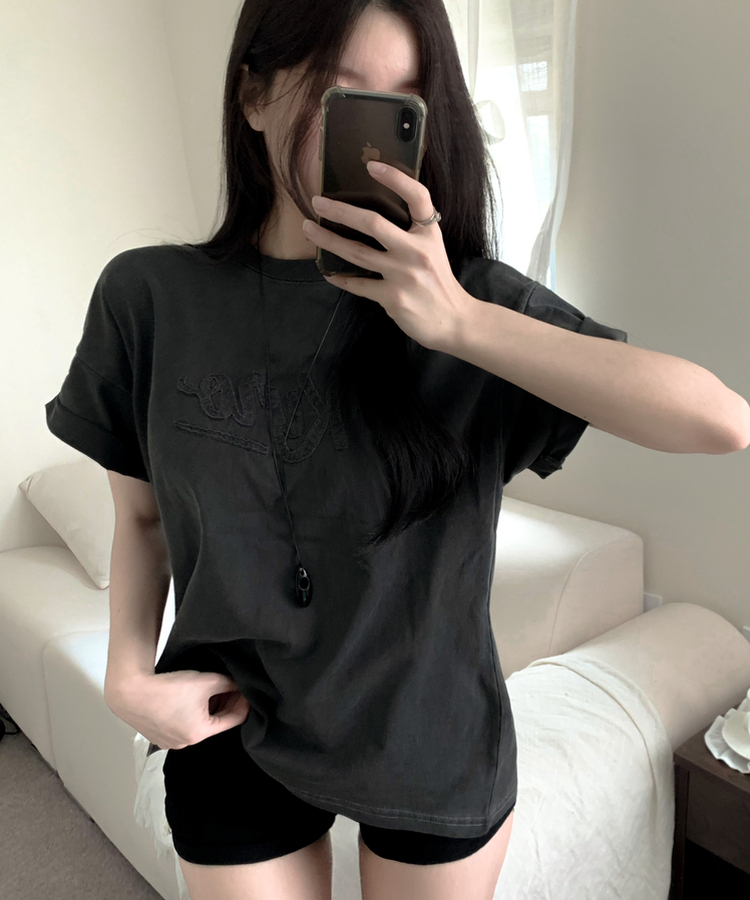 카이로 피그먼트 워싱 자수 패치 오버핏 루즈핏 박시핏 여름 반팔티셔츠 2colors 먹색