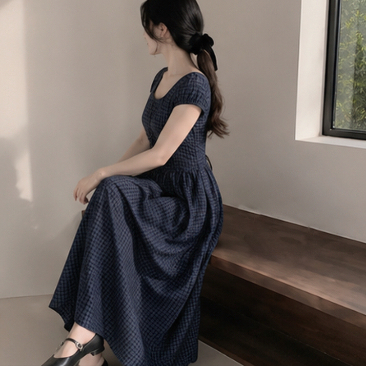 ウエストマークチェックロングワンピース NAVY