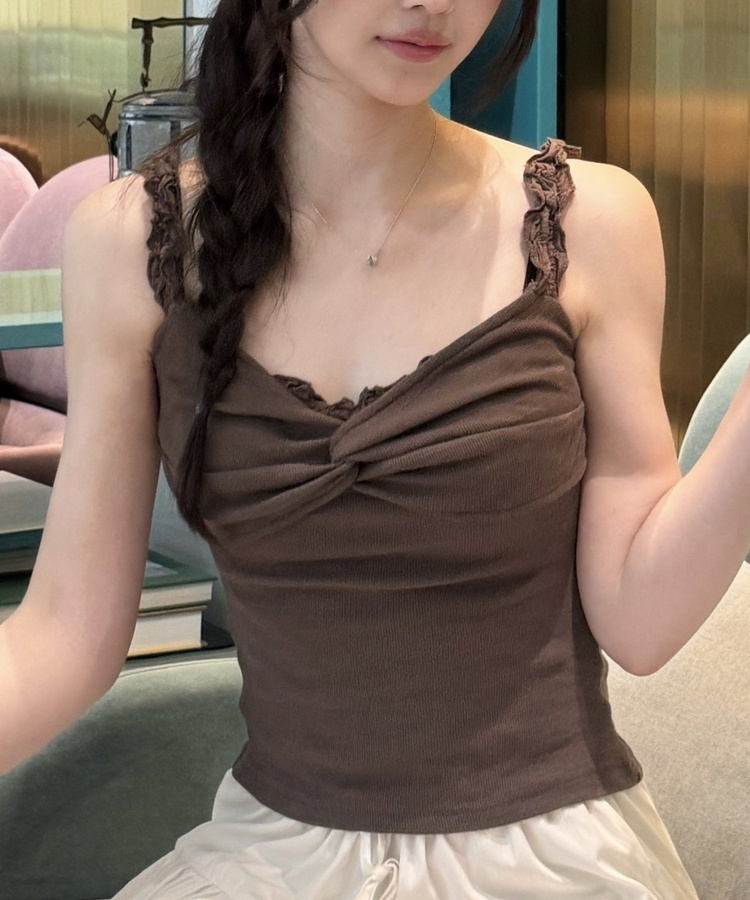 펀칭 레이스 셔링 프릴 나시 브라운