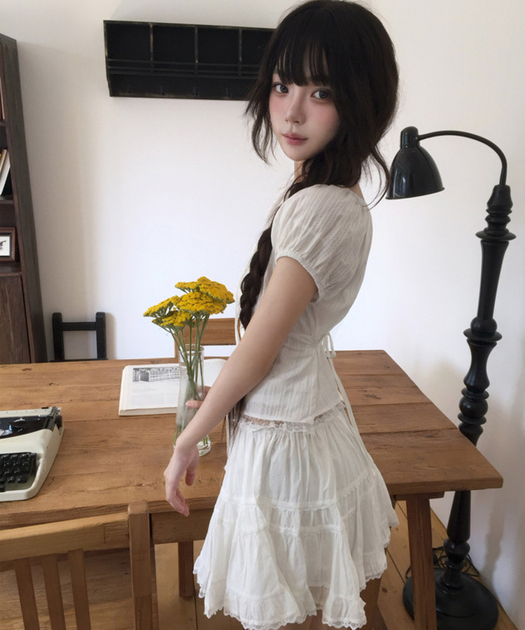レースシャーリングパフブラウス IVORY