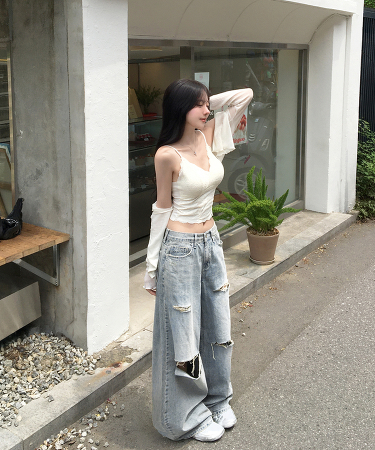 렌키 레이스 캡내장 끈 나시 슬리브리스 민소매 이너 끈조절 레이어드 코디필수템 란제리코어 데일리 데이트룩 꾸꾸꾸 여름신상여름나시 아이보리