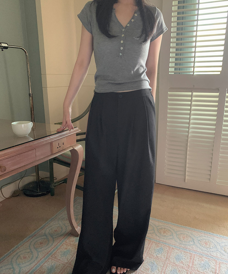 ボタンVネックレイヤード半袖ニット(6color) GRAY
