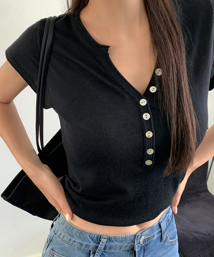 ボタンVネックレイヤード半袖ニット(6color) BLACK