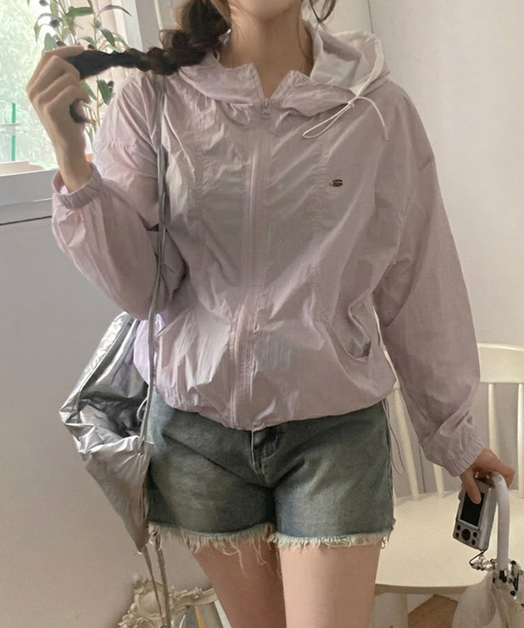 치코 후드 배색 팬던트 바람막이 점퍼 연보라