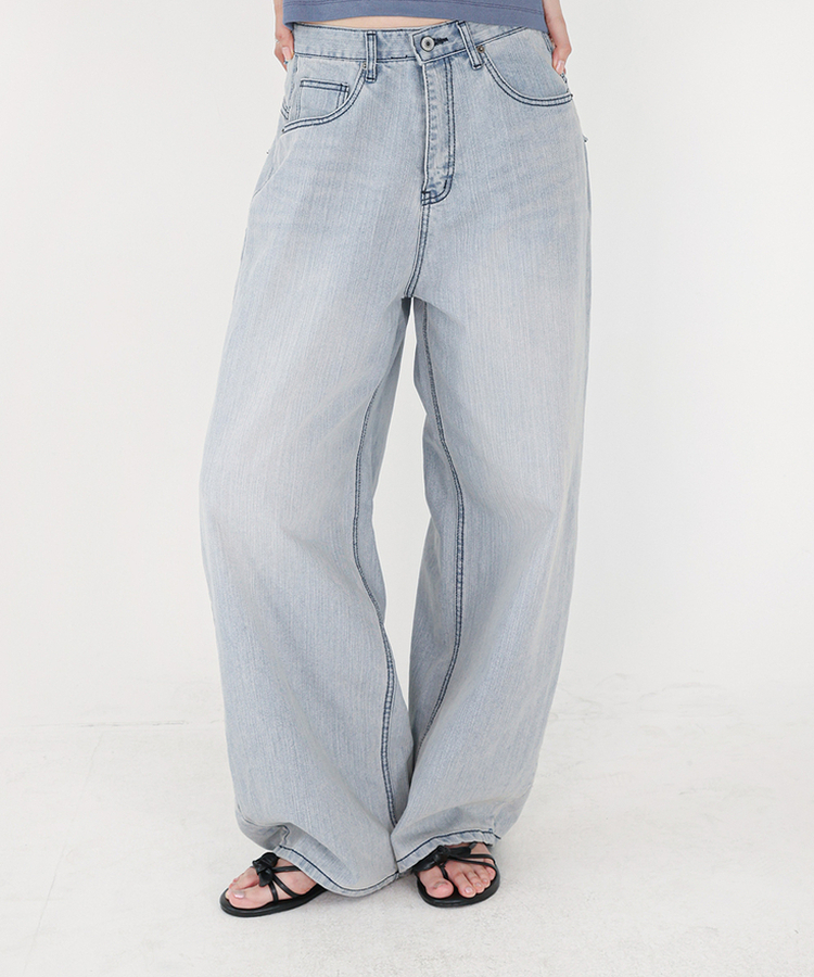 カーブバルーンワイドデニムパンツ LIGHT DENIM