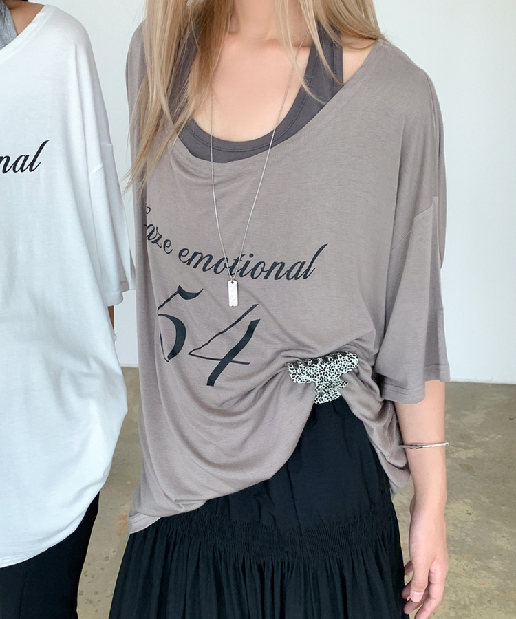 オフショルダーレタリングTシャツ(6color) MOCHA