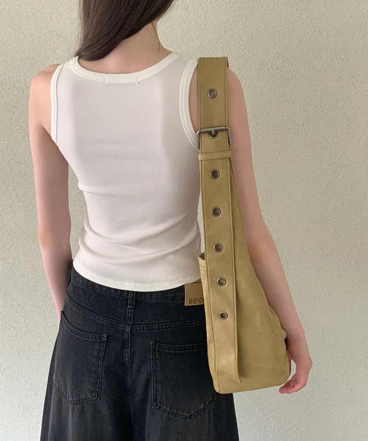 リブレザーアイレットショルダーバッグ YELLOW