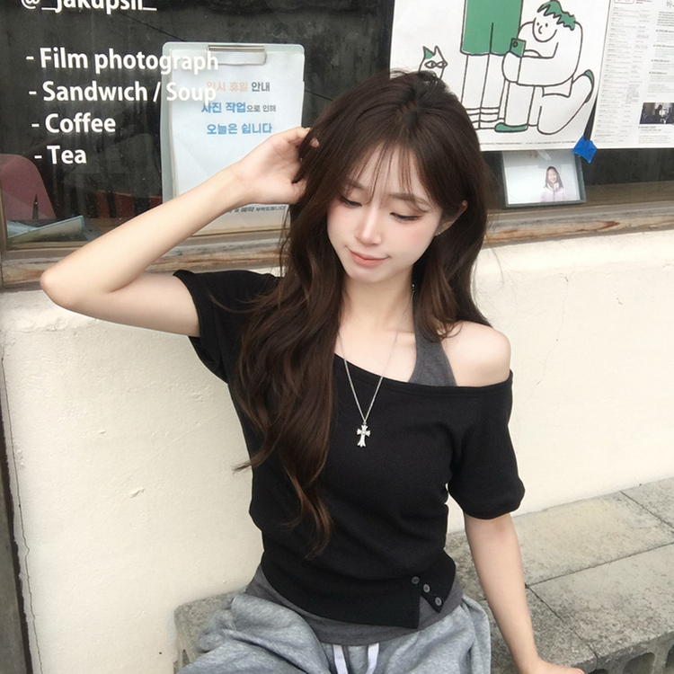 【SET】ボートネック半袖Tシャツ ホルターネックキャミ BLACK