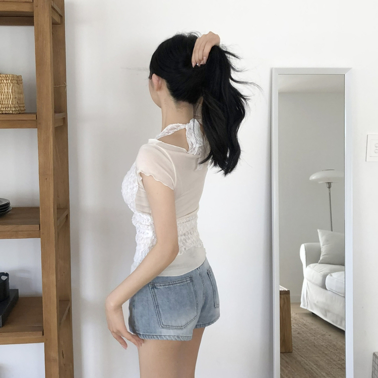 【SET】レースホルターネックキャミ＋フリル半袖Tシャツ IVORY