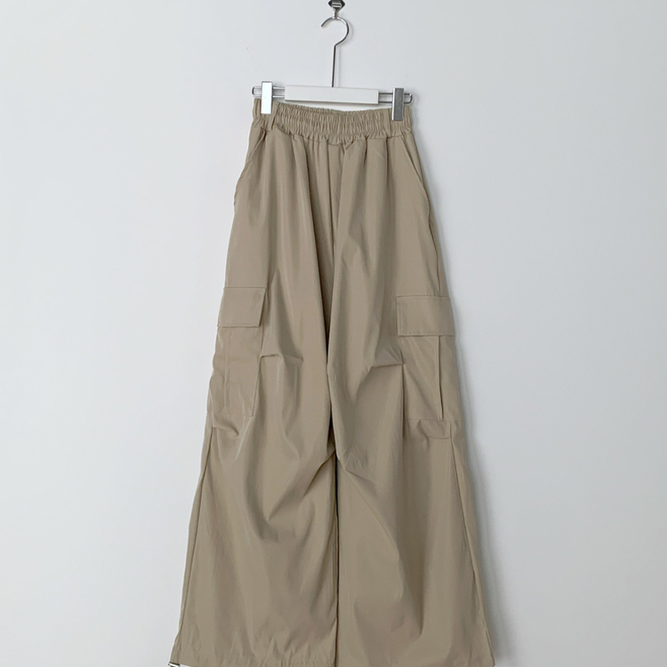 カーゴワイドナイロントレーニングパンツ