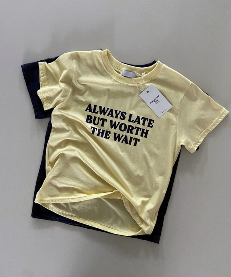 ヴィンテージレタリングスリム半袖Tシャツ