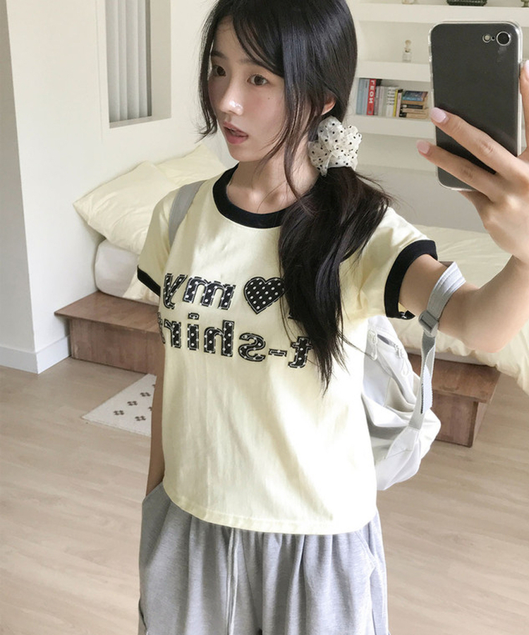 리캡 도트 패치 배색 반팔 티셔츠 라이트옐로우