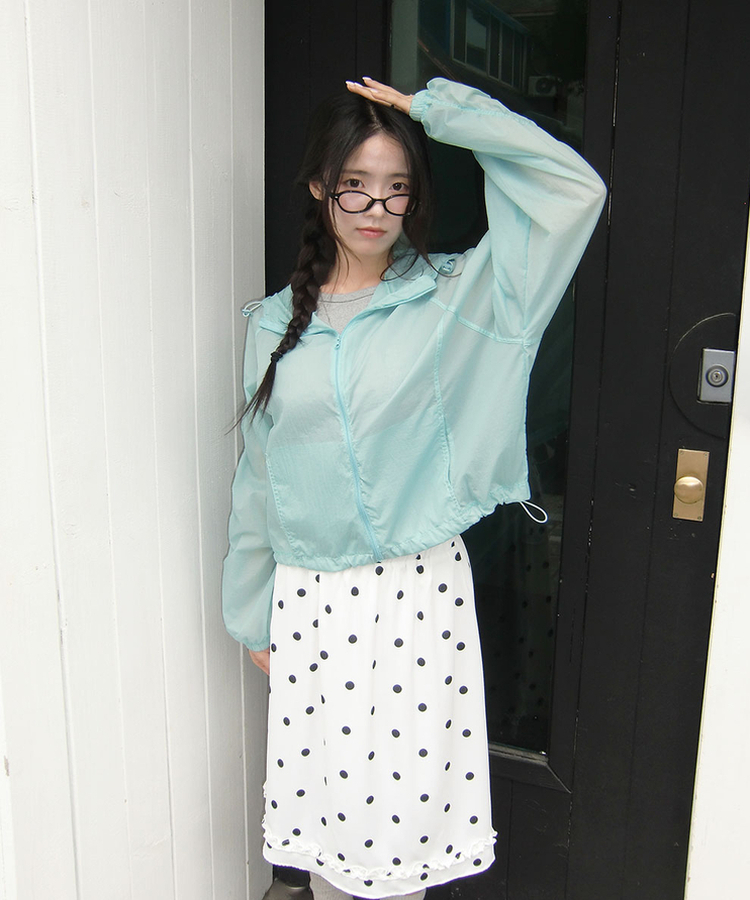 모비 시스루 셔링 포켓 루즈핏 후드 바람막이 살안타템 소라