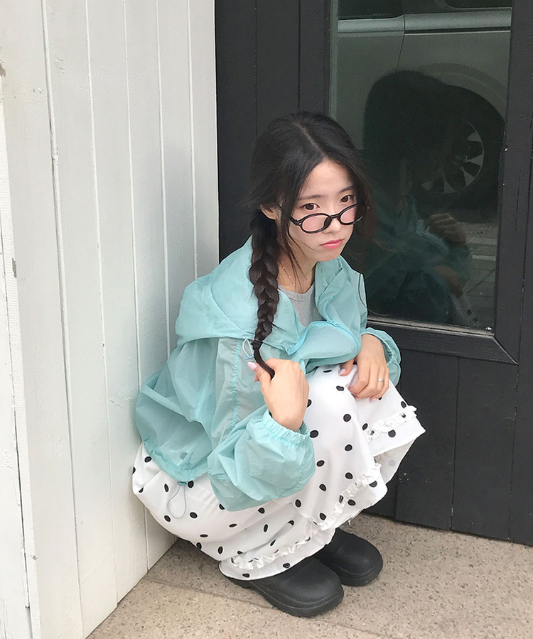 모비 시스루 셔링 포켓 루즈핏 후드 바람막이 살안타템 소라