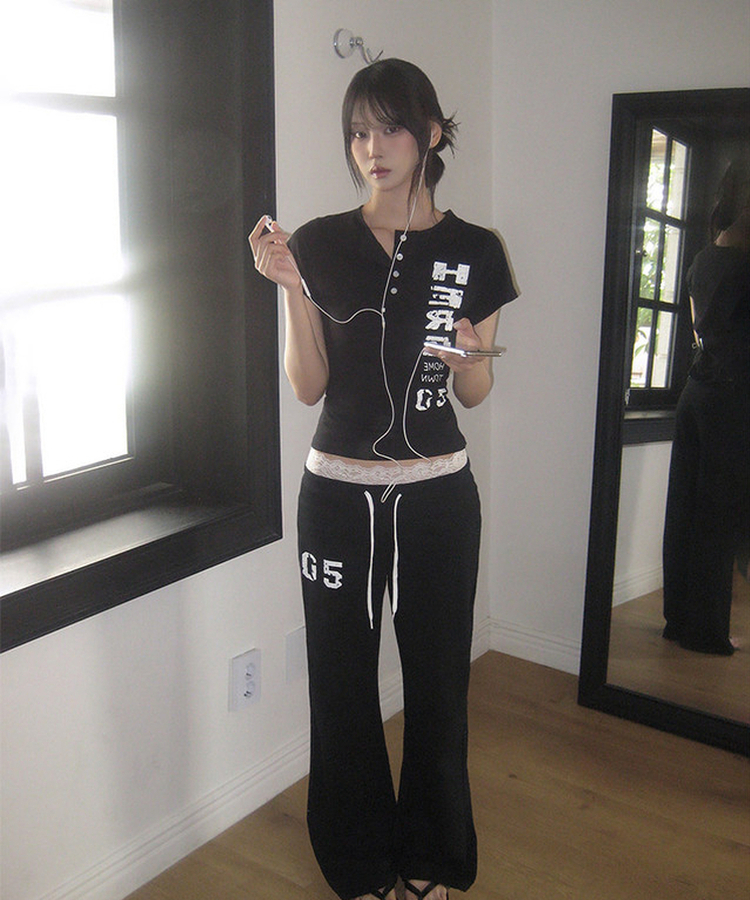 プリントヘンリーネックボタン半袖Tシャツ BLACK