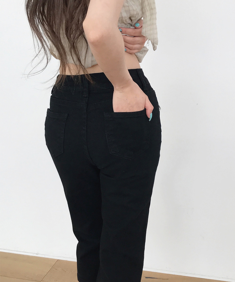 スリットカプリ6分丈パンツ BLACK