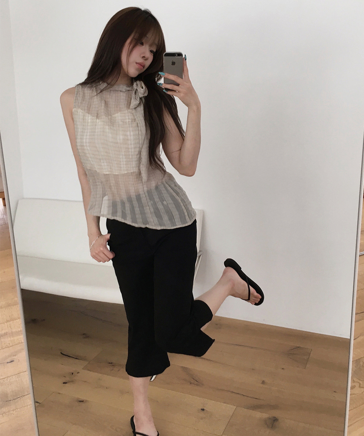 スリットカプリ6分丈パンツ BLACK