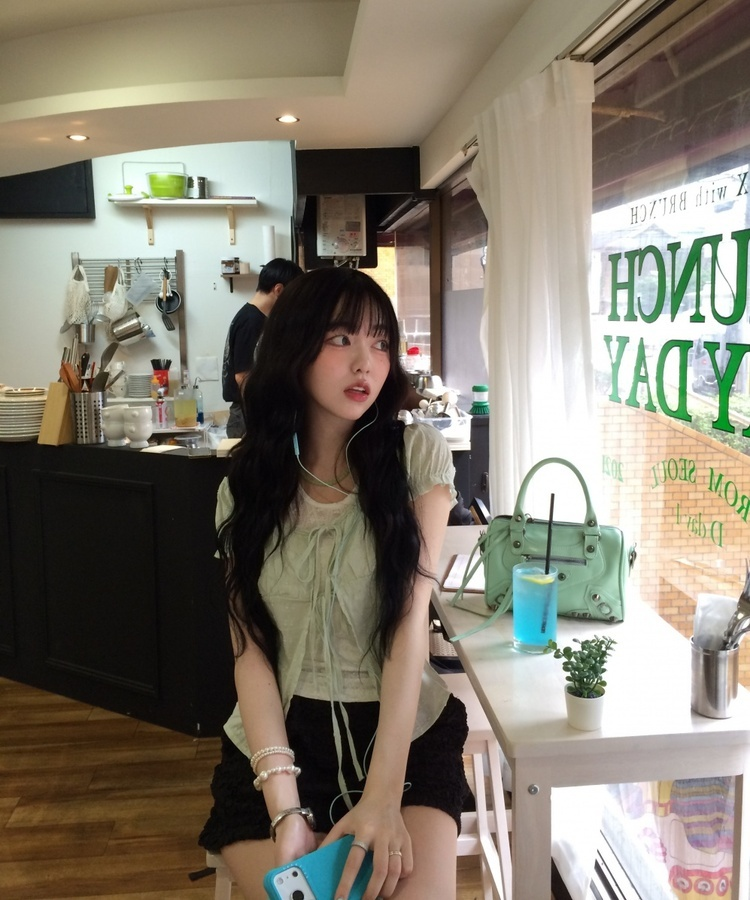 アクアビーズネックレス LIGHT GREEN