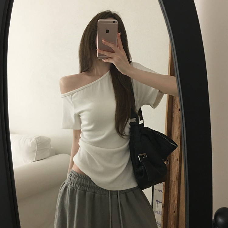ワンショルダーサイドシャーリングTシャツ IVORY