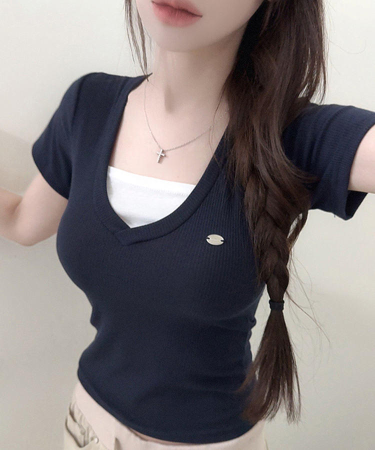 ペンダントVネックレイヤードクロップ半袖Tシャツ NAVY