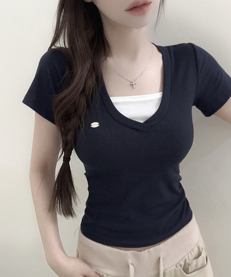 ペンダントVネックレイヤードクロップ半袖Tシャツ NAVY