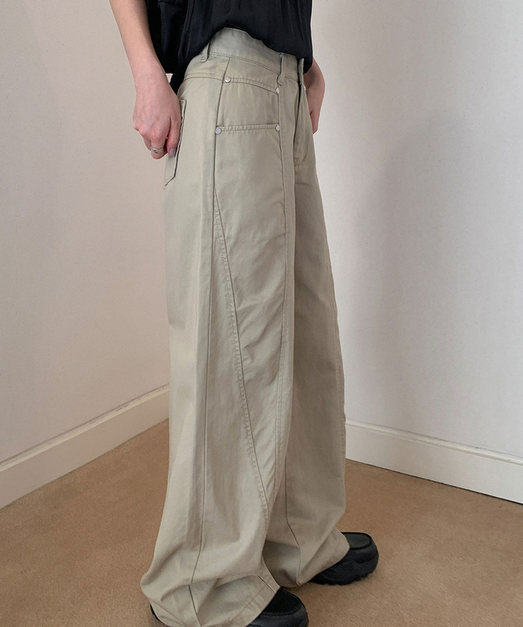 スタッズコットンカーブドワイドパンツ BEIGE