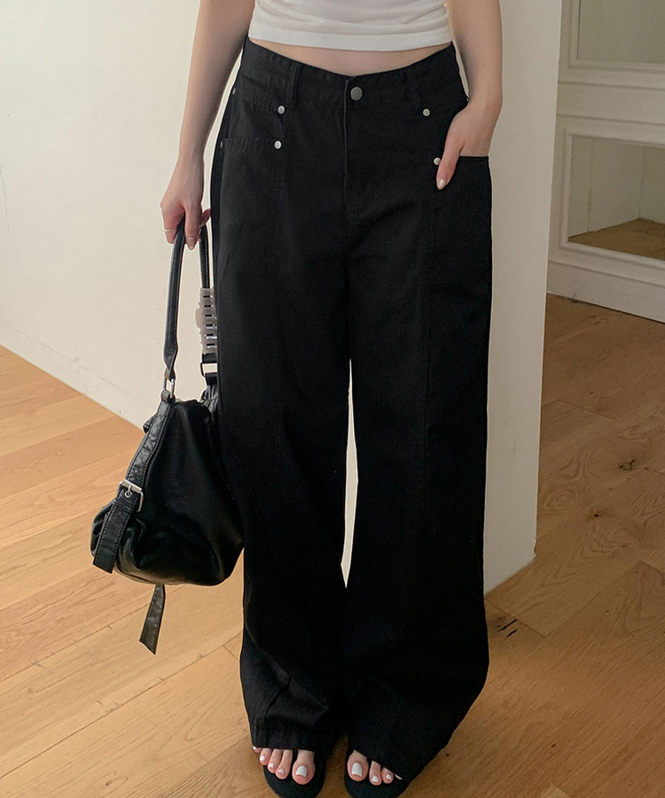 スタッズコットンカーブドワイドパンツ BLACK