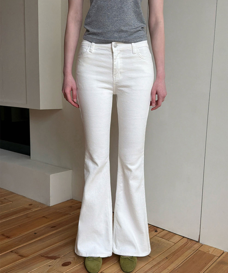 【丈別】ベーシックコットンブーツカットパンツ WHITE