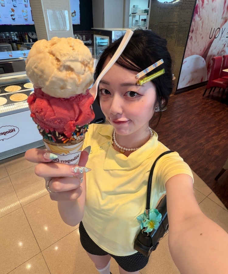 언발 버튼 폴로 티셔츠 옐로우