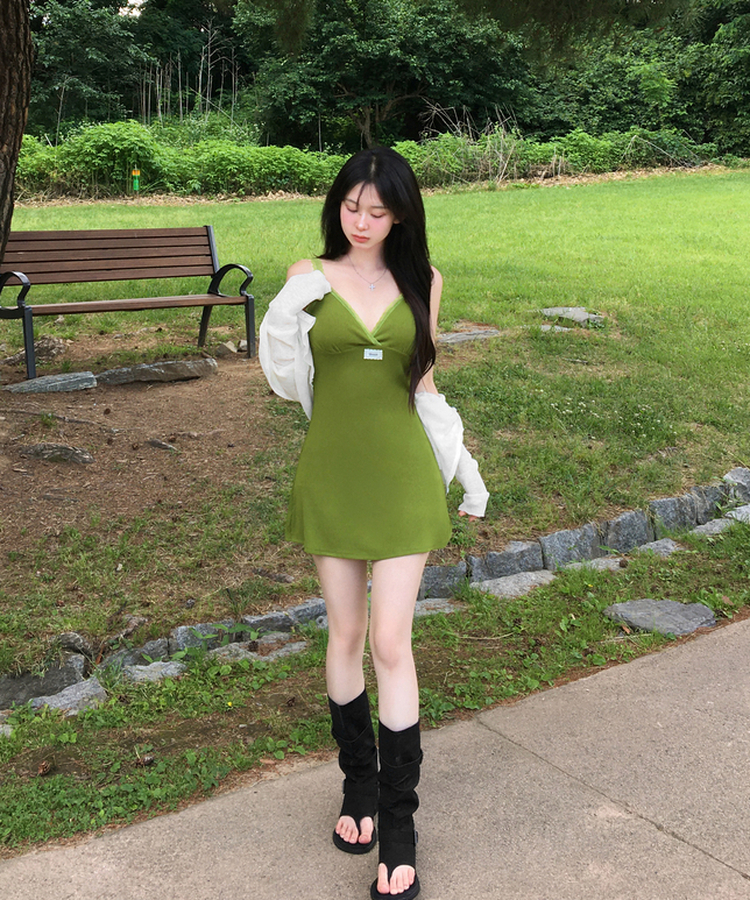 비올라 레이스 미니 나시 원피스 브이넥 골지 캡 슬리브리스 민소매 패치 플레어 데이트룩 여름원피스호캉스룩휴양지룩썸머 그린