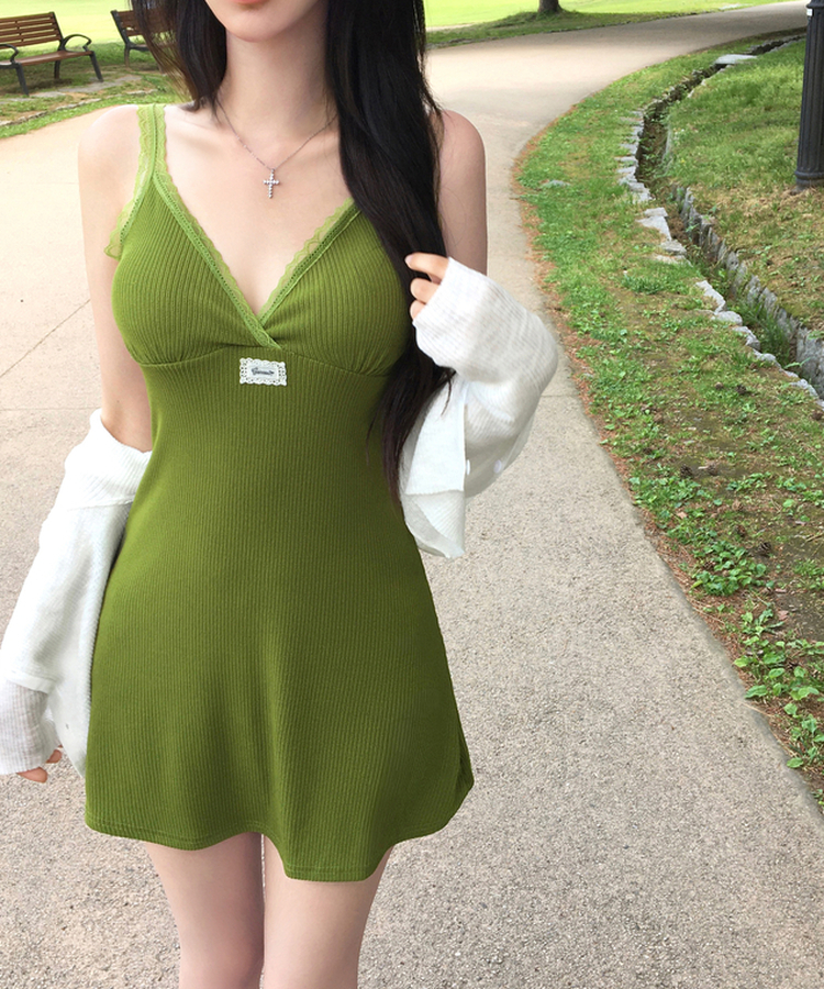비올라 레이스 미니 나시 원피스 브이넥 골지 캡 슬리브리스 민소매 패치 플레어 데이트룩 여름원피스호캉스룩휴양지룩썸머 그린
