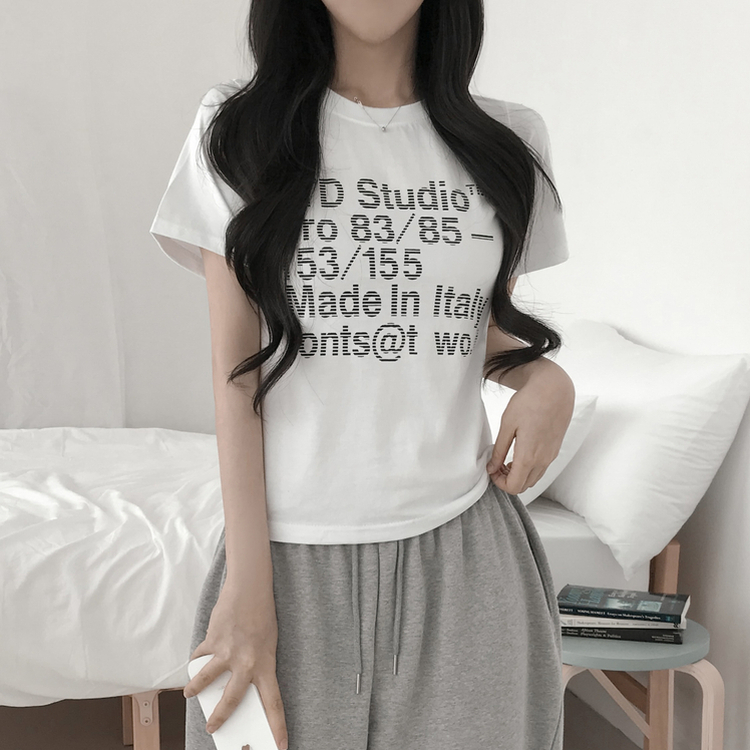 レタリングラウンドセミクロップドTシャツ WHITE