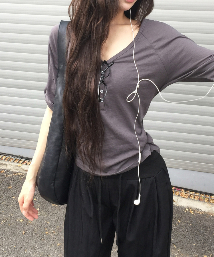 ピンタックボタン7分丈Tシャツ CHARCOAL