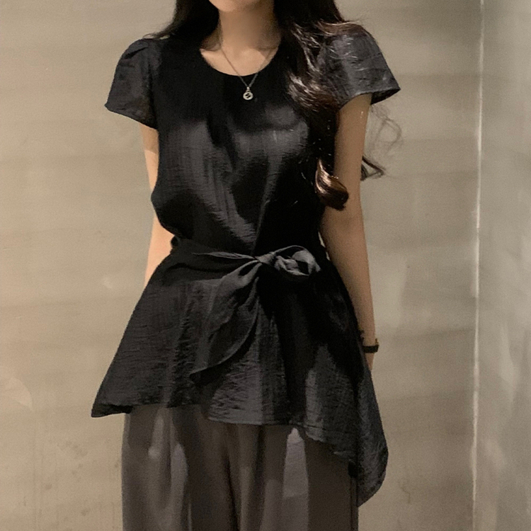 【タイ付き】ウエストシェイプ半袖ブラウス BLACK