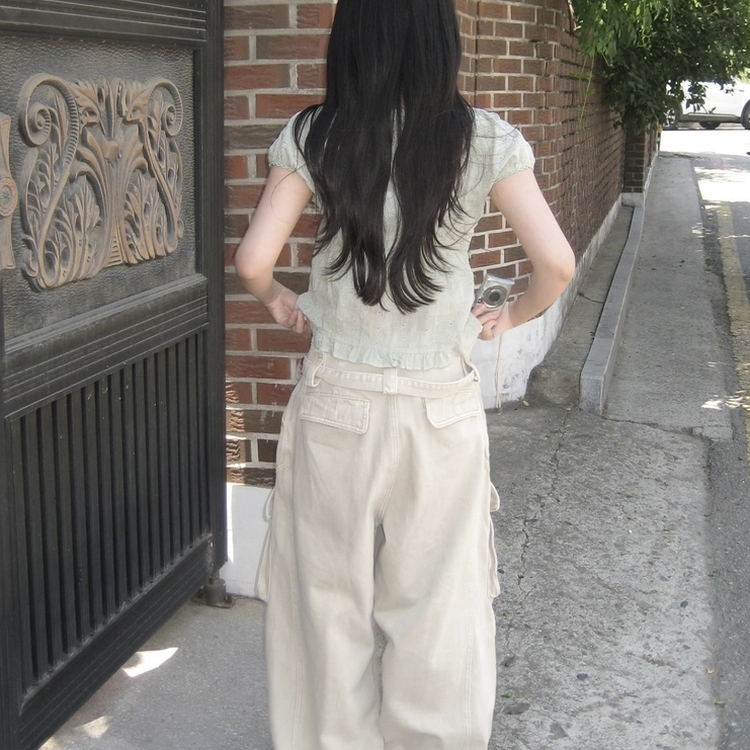 ローライズカーゴポケットピンタックワイドパンツ BEIGE