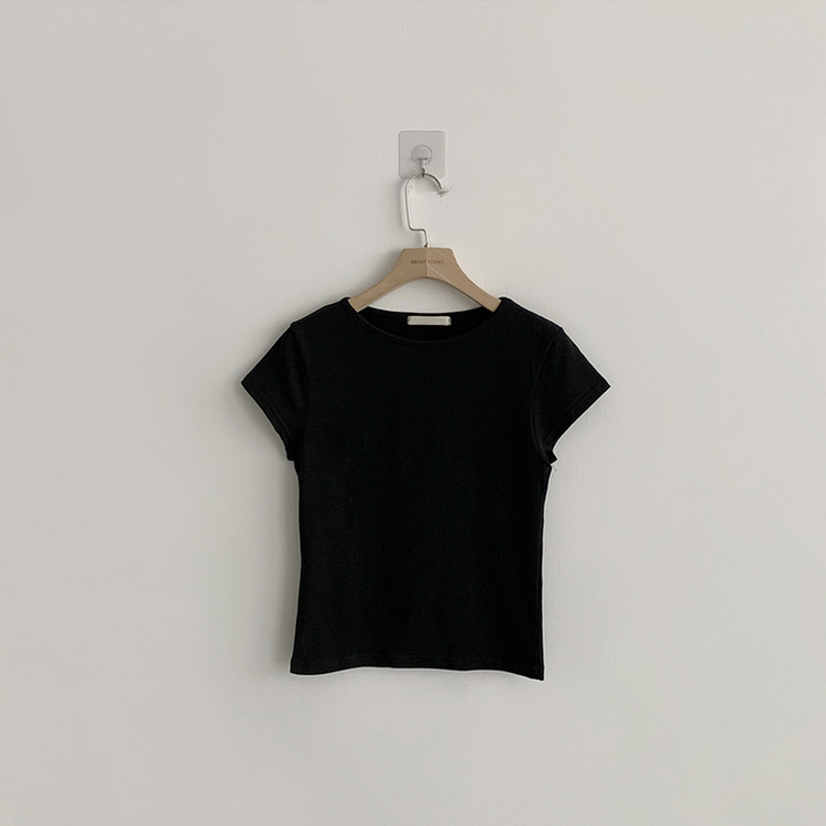 シンプルラウンドネック半袖Tシャツ