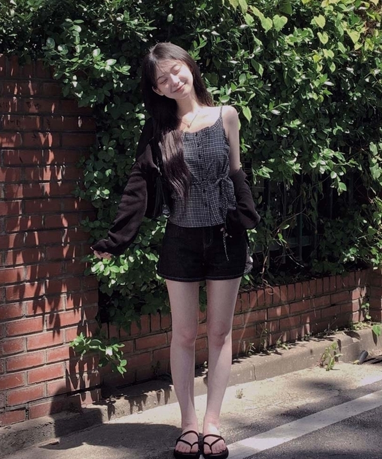 ハイウエストベーシックデニムショートパンツ BLACK