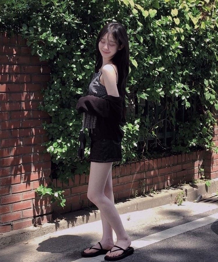 ハイウエストベーシックデニムショートパンツ BLACK