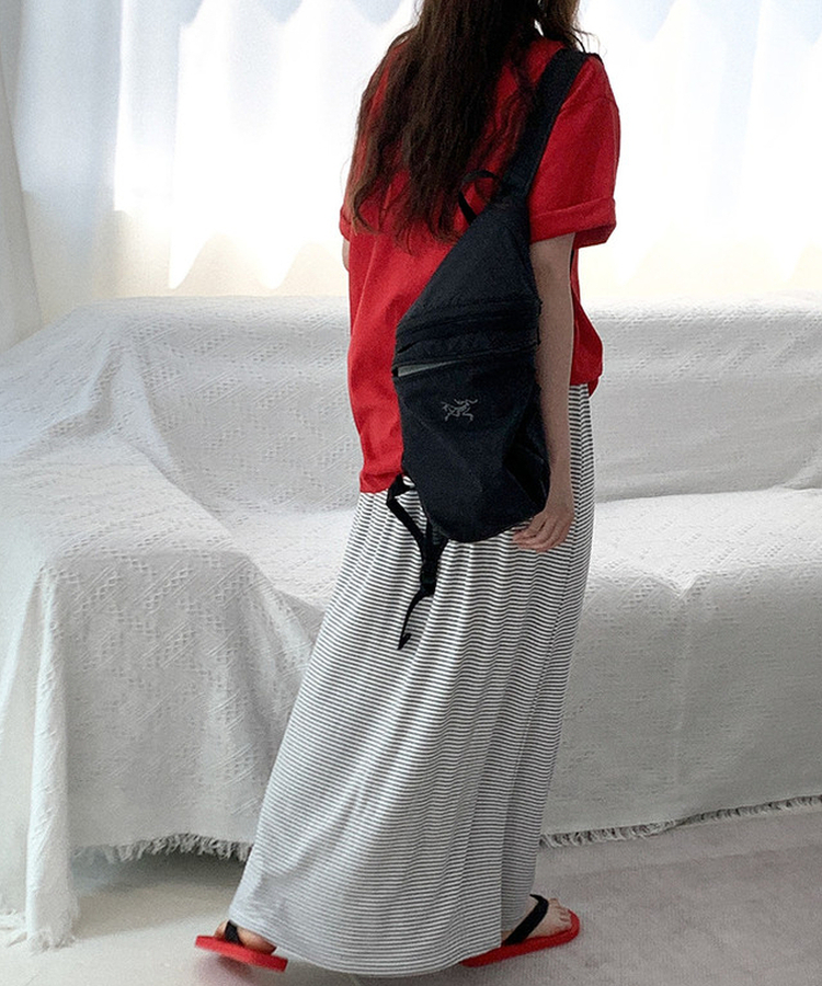 レタリングボックスTシャツ RED