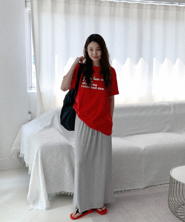 レタリングボックスTシャツ RED